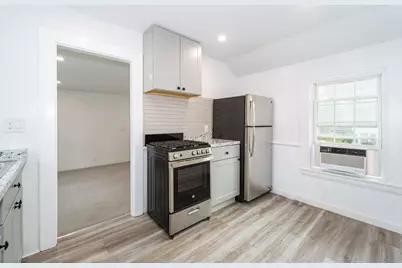 34 Walnut St. #4, Natick, MA 01760 - Photo 8