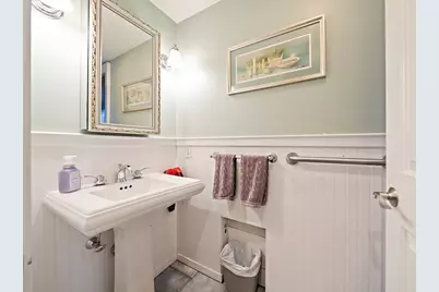 37 Theresa Rd, Quincy, MA 02169 - Photo 14