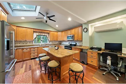 37 Theresa Rd, Quincy, MA 02169 - Photo 4