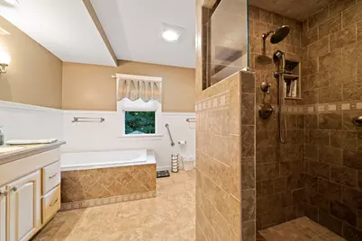 37 Theresa Rd, Quincy, MA 02169 - Photo 18