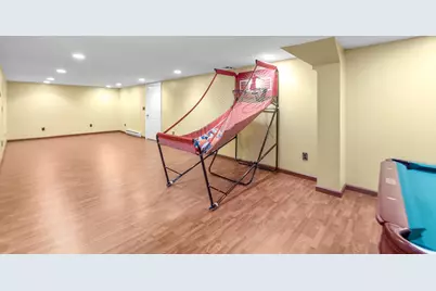 39 Adams Ave, North Andover, MA 01845 - Photo 22