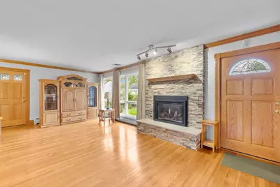 39 Adams Ave, North Andover, MA 01845 - Photo 2