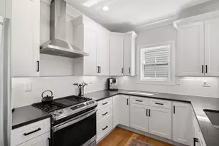 227 Havre St, Boston, MA 02128 - Photo 2