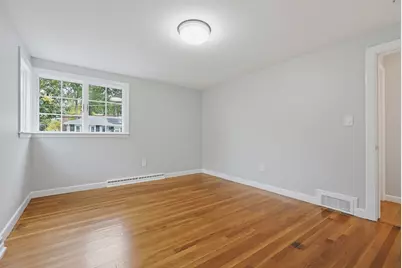 29 Sunnyside Rd, Lynn, MA 01905 - Photo 18
