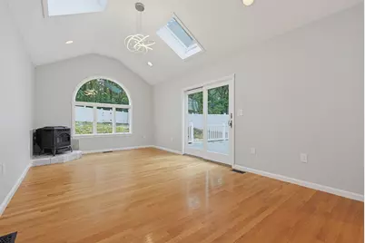 29 Sunnyside Rd, Lynn, MA 01905 - Photo 12