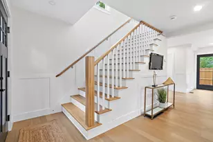 22 Belknap Ct, Concord, MA 01742 - Photo 8