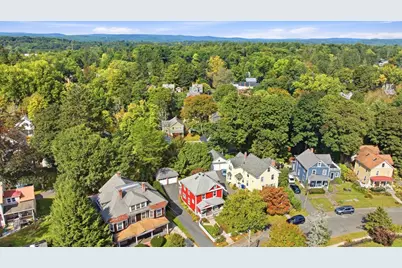 211 Crescent St, Northampton, MA 01060 - Photo 34