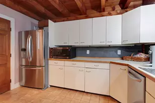 79 Hollis St, Dunstable, MA 01827 - Photo 4
