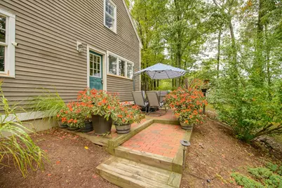 79 Hollis St, Dunstable, MA 01827 - Photo 34