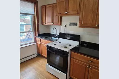 7 Margaret St #6, Boston, MA 02113 - Photo 4
