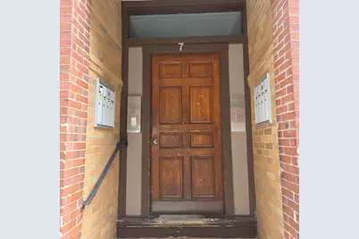 7 Margaret St #6, Boston, MA 02113 - Photo 18