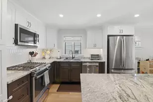 110 Charles St, Quincy, MA 02169 - Photo 20
