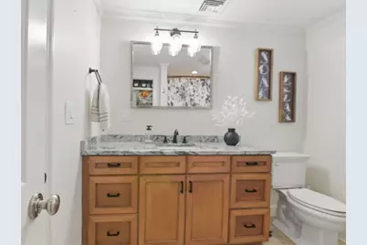 110 Charles St, Quincy, MA 02169 - Photo 30