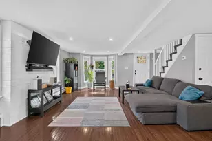 81 Littleton Rd, Chelmsford, MA 01824 - Photo 2