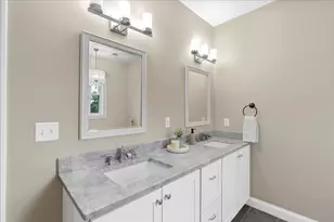 300 Country Club Way, Kingston, MA 02364 - Photo 14