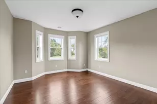 300 Country Club Way, Kingston, MA 02364 - Photo 16