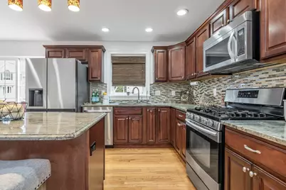 1 Kerrigan Way, Woburn, MA 01801 - Photo 6