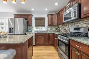 1 Kerrigan Way, Woburn, MA 01801 - Photo 6