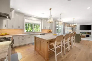 7 Willow Cir, Mashpee, MA 02649 - Photo 10
