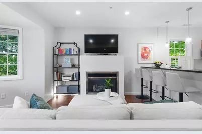 69 Galen St #3, Watertown, MA 02472 - Photo 2