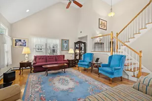 46 Holly Cir, Kingston, MA 02364 - Photo 8