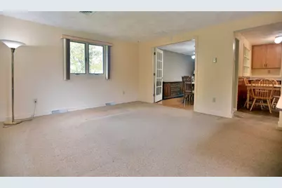 18 Delorenzo Dr, Randolph, MA 02368 - Photo 18