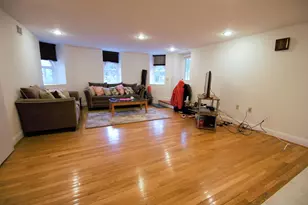 33 York Ter, Brookline, MA 02446 - Photo 2