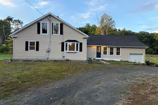221 Aldrich St, Belchertown, MA 01007 - Photo 4