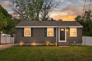 519 Turnpike St, Easton, MA 02375 - Photo 1