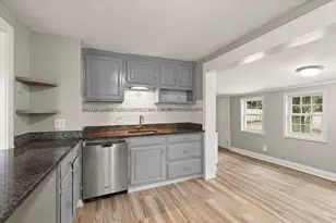 519 Turnpike St, Easton, MA 02375 - Photo 8