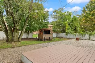 519 Turnpike St, Easton, MA 02375 - Photo 34