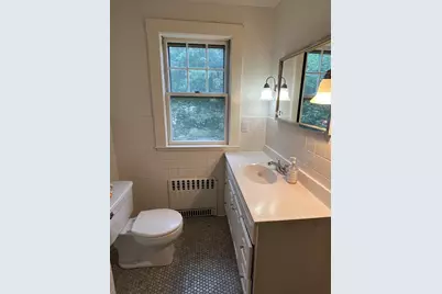 206 Nahant St #2, Wakefield, MA 01880 - Photo 4
