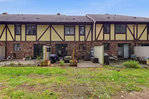 18 Mansion Woods Dr, Agawam, MA 01001 - Photo 34