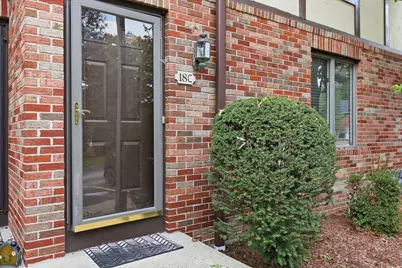 18 Mansion Woods Dr #C, Agawam, MA 01001 - Photo 4