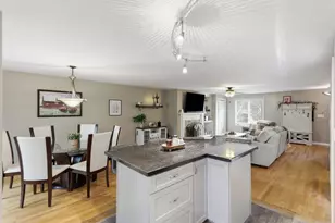 18 Mansion Woods Dr, Agawam, MA 01001 - Photo 14