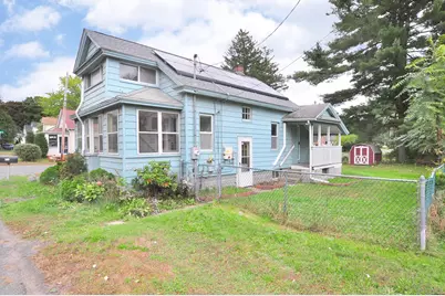 834 East St, Ludlow, MA 01056 - Photo 2
