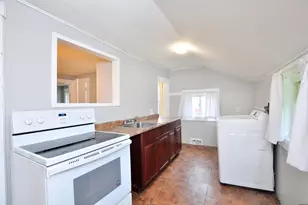 834 East St, Ludlow, MA 01056 - Photo 20