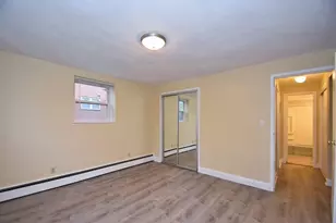 1105 Lexington St, Waltham, MA 02452 - Photo 8