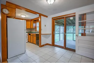 5 Martin Dr, Billerica, MA 01821 - Photo 8