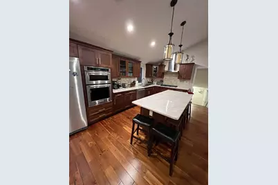35 Glen Cir, Waltham, MA 02451 - Photo 4