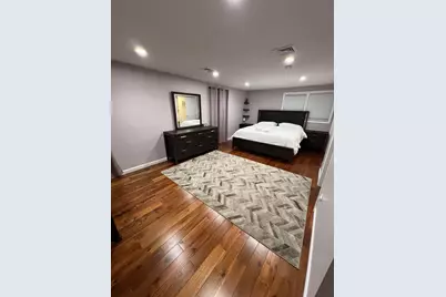 35 Glen Cir, Waltham, MA 02451 - Photo 10