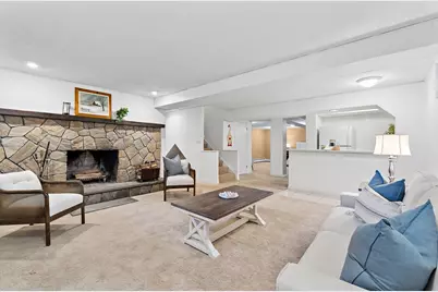 272 Mill St, Holliston, MA 01746 - Photo 26