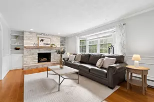 272 Mill St, Holliston, MA 01746 - Photo 6