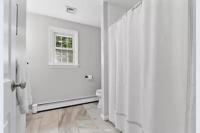 272 Mill St, Holliston, MA 01746 - Photo 14
