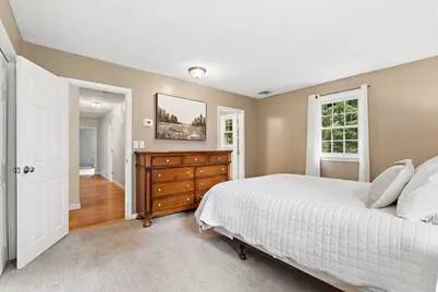 272 Mill St, Holliston, MA 01746 - Photo 12