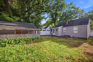 127 Shawmut St, Springfield, MA 01108 - Photo 20