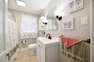 127 Shawmut St, Springfield, MA 01108 - Photo 14