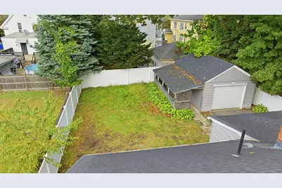 127 Shawmut St, Springfield, MA 01108 - Photo 22
