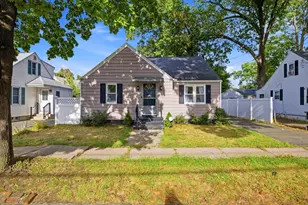127 Shawmut St, Springfield, MA 01108 - Photo 2