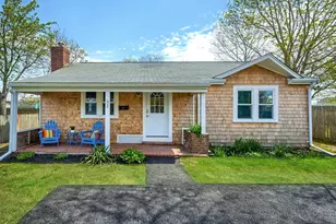 32 Washington Ave Ext, Barnstable, MA 02601 - Photo 1